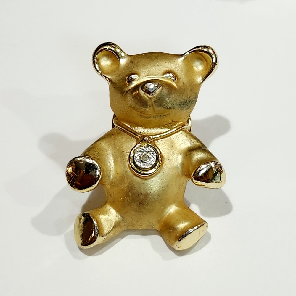 GiGi GIUSTI Goldtone Rhinestone Teddy Bear Tack Pin- Signed
